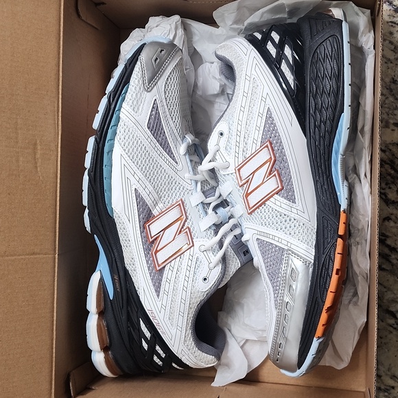 New Balance 1906 - Picture 2 of 5